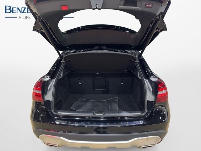 Certified Used 2020 Night Black Mercedes-Benz GLA 250 image 8