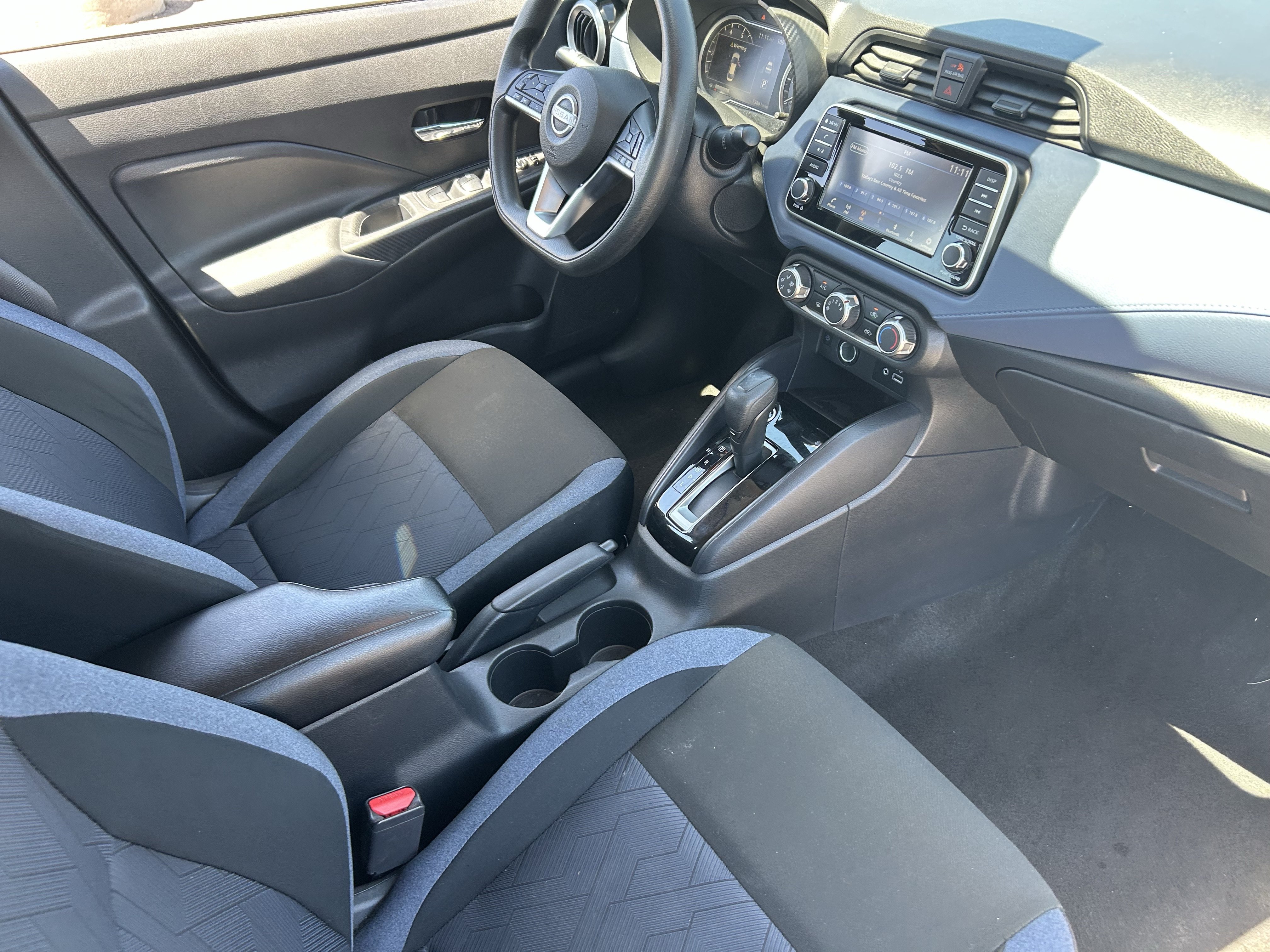 2024 Nissan Versa Sedan SV - Photo 12
