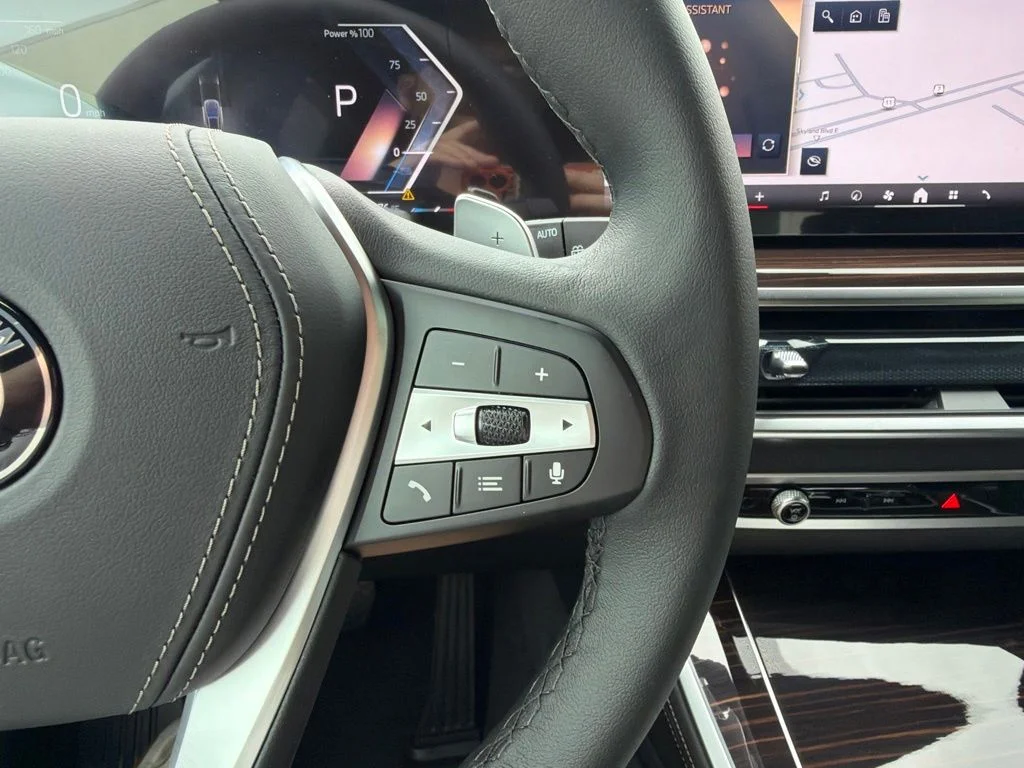 New 2026 Skyscraper Grey Metallic BMW sDrive40i image 19