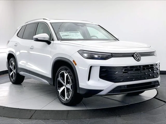 New 2026 White Volkswagen 2.0T SE image 1