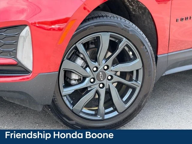 Used 2024 Red Chevrolet RS image 30
