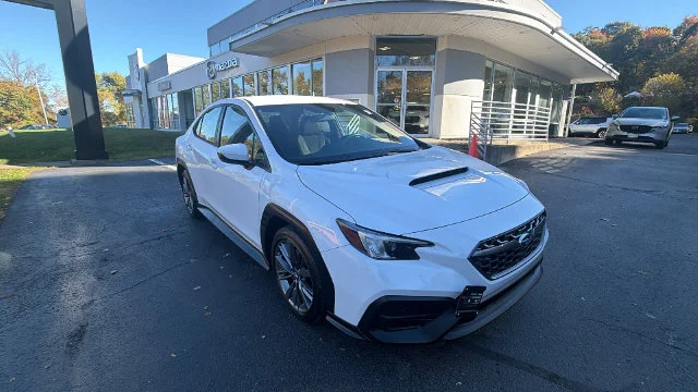 Used 2024 White Subaru Base image 3