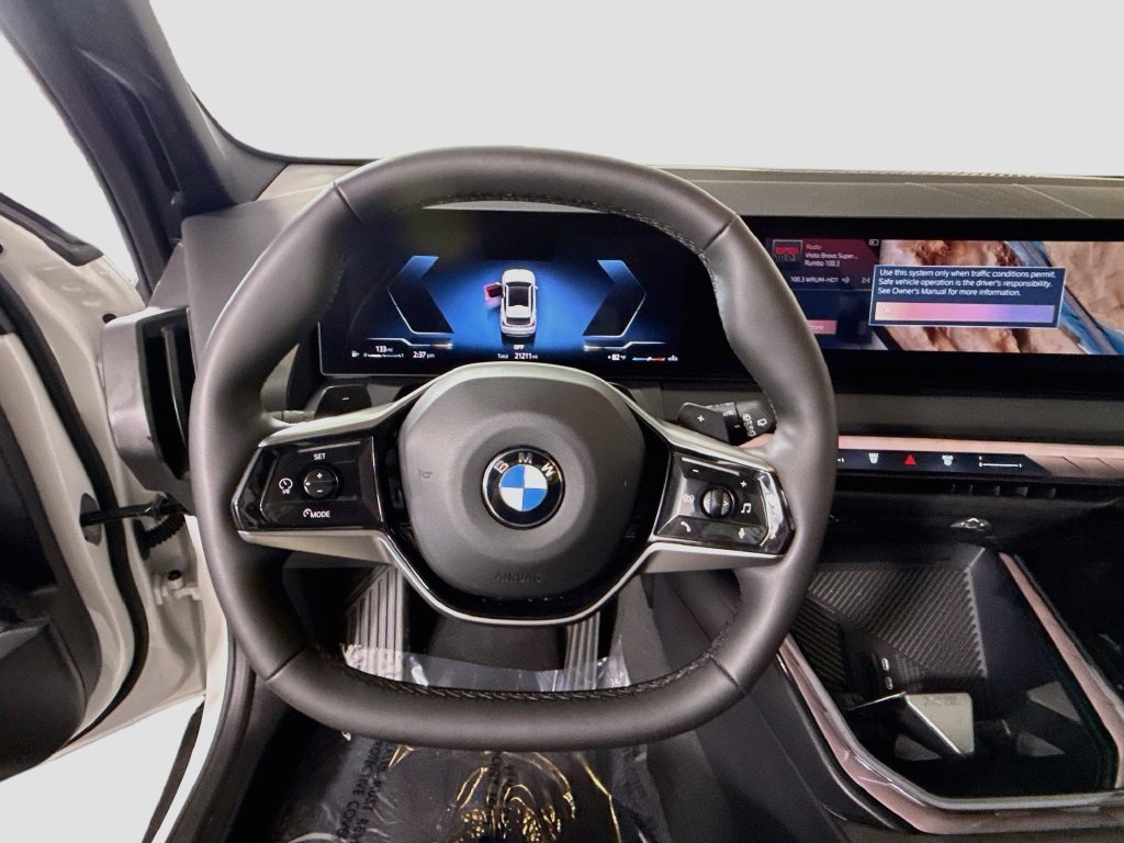 Used 2026 Alpine White BMW 30 xDrive image 9