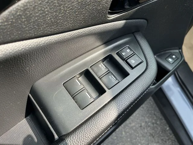 Used 2022  Honda Elite image 17