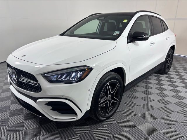 New 2026 White Mercedes-Benz GLA 250 image 3