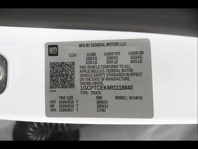 Certified Used 2024 Summit White Chevrolet LT image 24