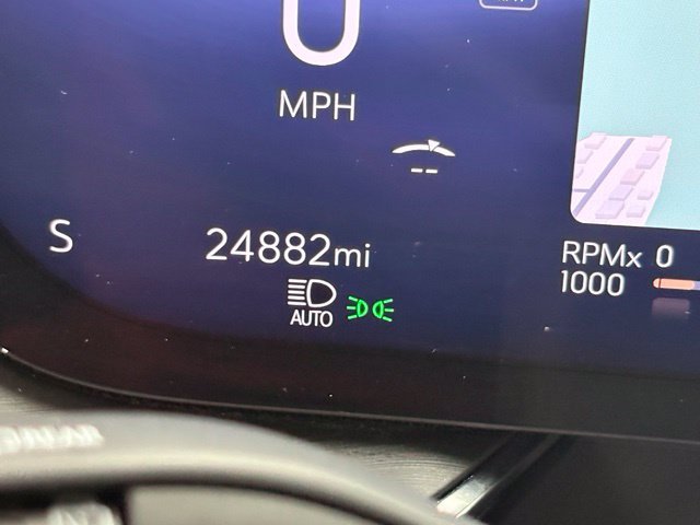 Used 2025 White Buick Preferred image 28