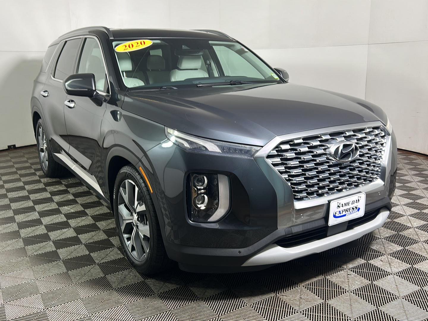 Used 2020 Steel Graphite Hyundai SEL image 4