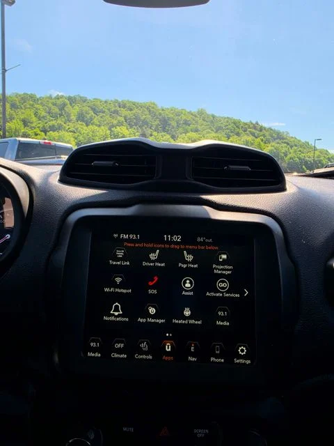 Used 2022 Black Jeep Latitude image 15