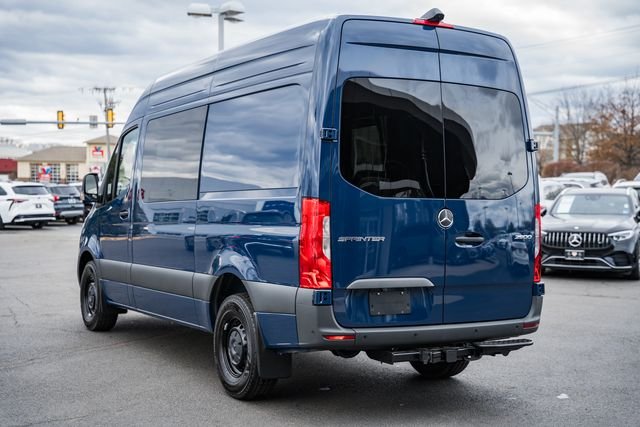 New 2026 Steel Blue Mercedes-Benz Crew 144 WB image 5