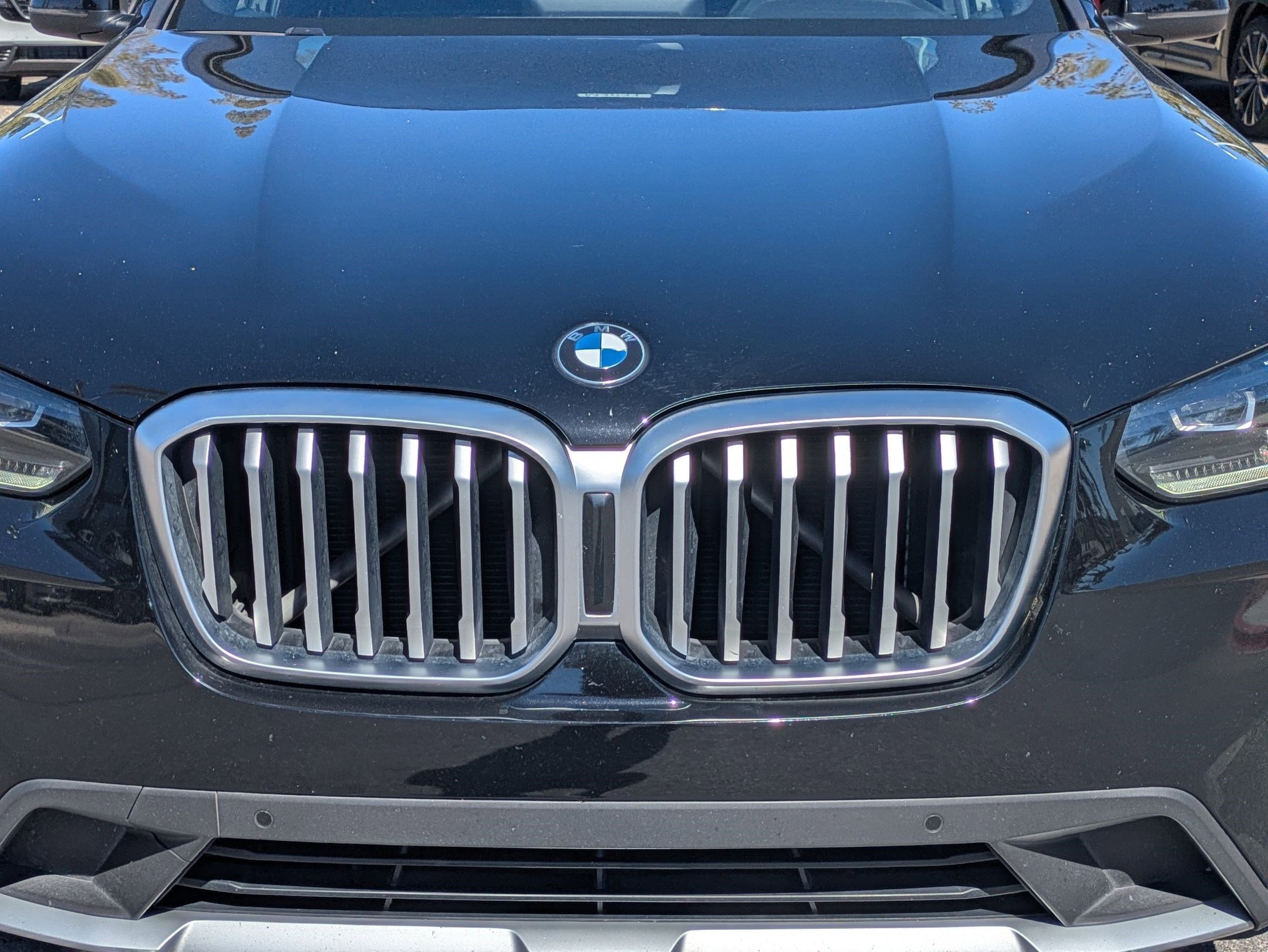 Used 2022 Jet Black BMW sDrive30i image 9