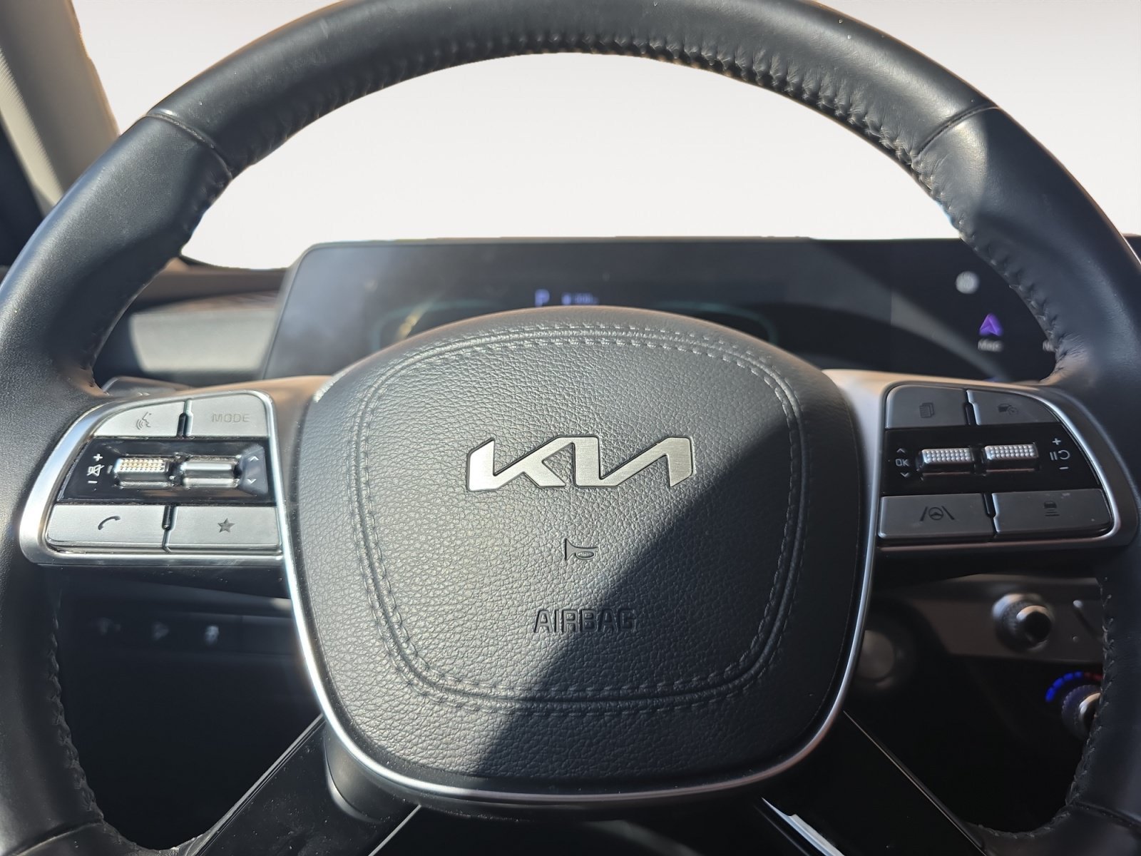 Used 2023 Midnight Lake Blue Kia S image 11