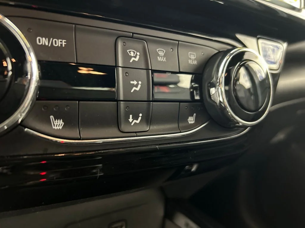 Used 2024 Black Chevrolet 2RS image 23