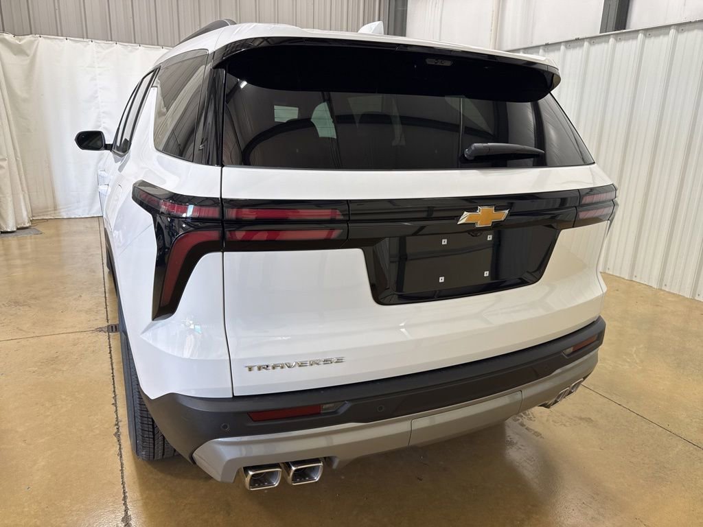 2026 Chevrolet Traverse LT - Photo 6