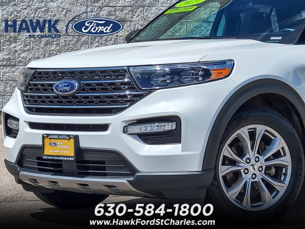 Certified Used 2023 White Metallic Ford XLT image 2