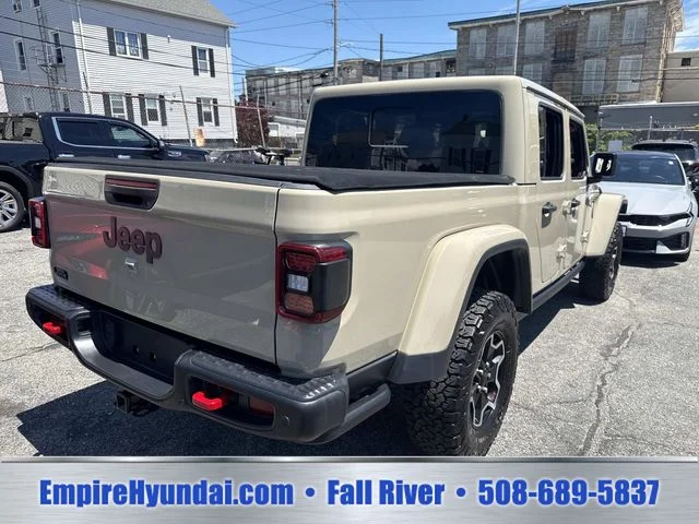 Used 2020  Jeep Rubicon image 5