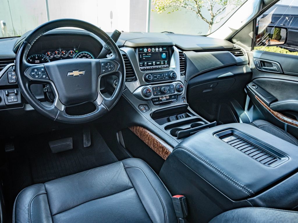 Used 2020 Black Chevrolet Premier image 31