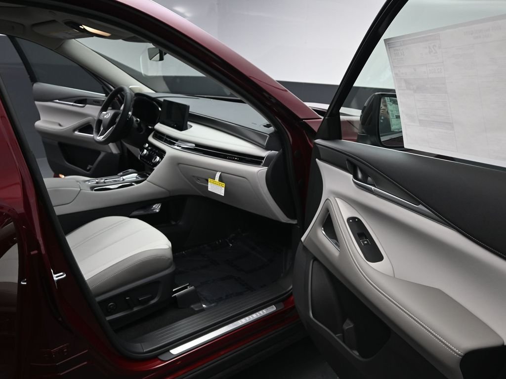 New 2026 Red INFINITI LUXE image 14