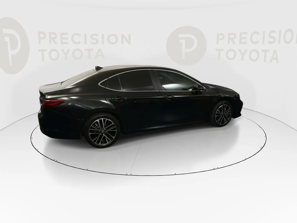 Used 2025 Midnight Black Metallic Toyota XLE image 21