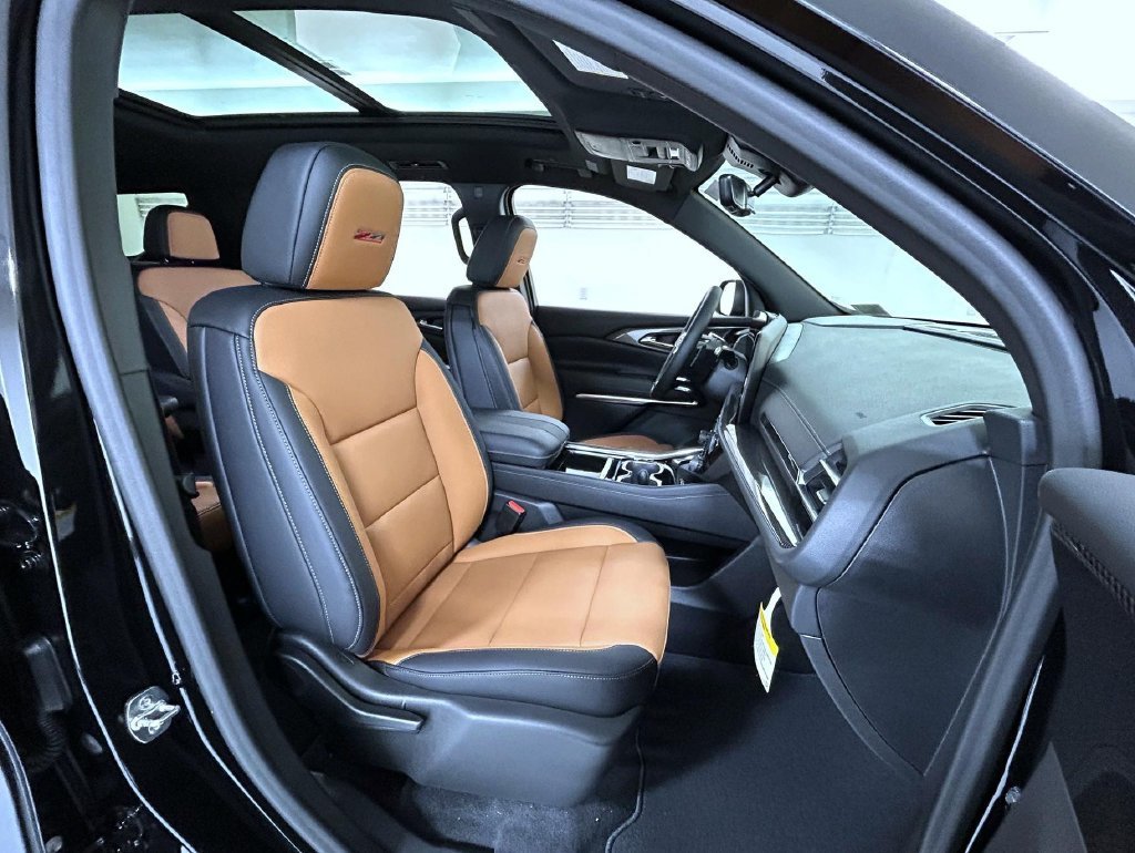 2027 Chevrolet Traverse Z71 - Photo 15