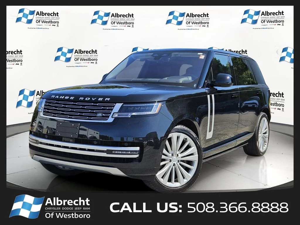 Used 2023 Black Land Rover First Edition image 1