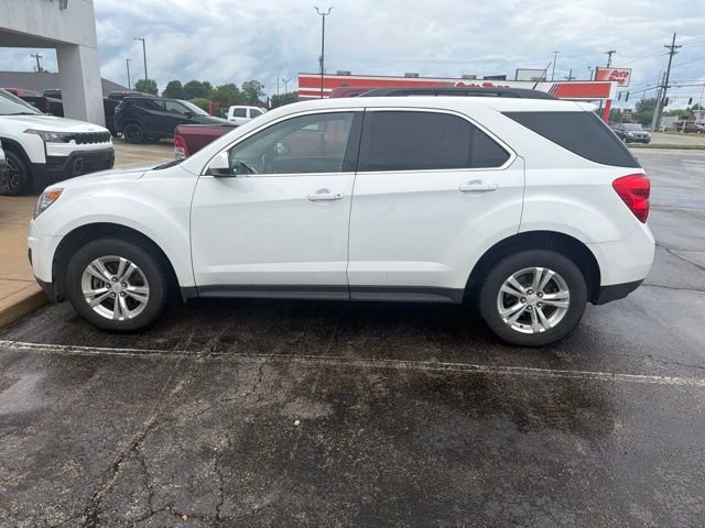 Used 2011 White Chevrolet LT image 4