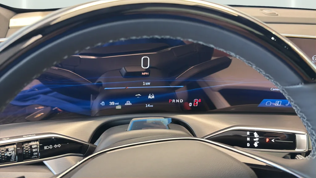 2027 Cadillac VISTIQ Sport - Photo 12