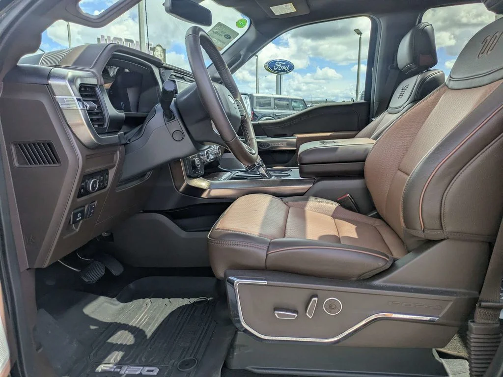 Used 2025 Agate Black Metallic Ford King Ranch image 14