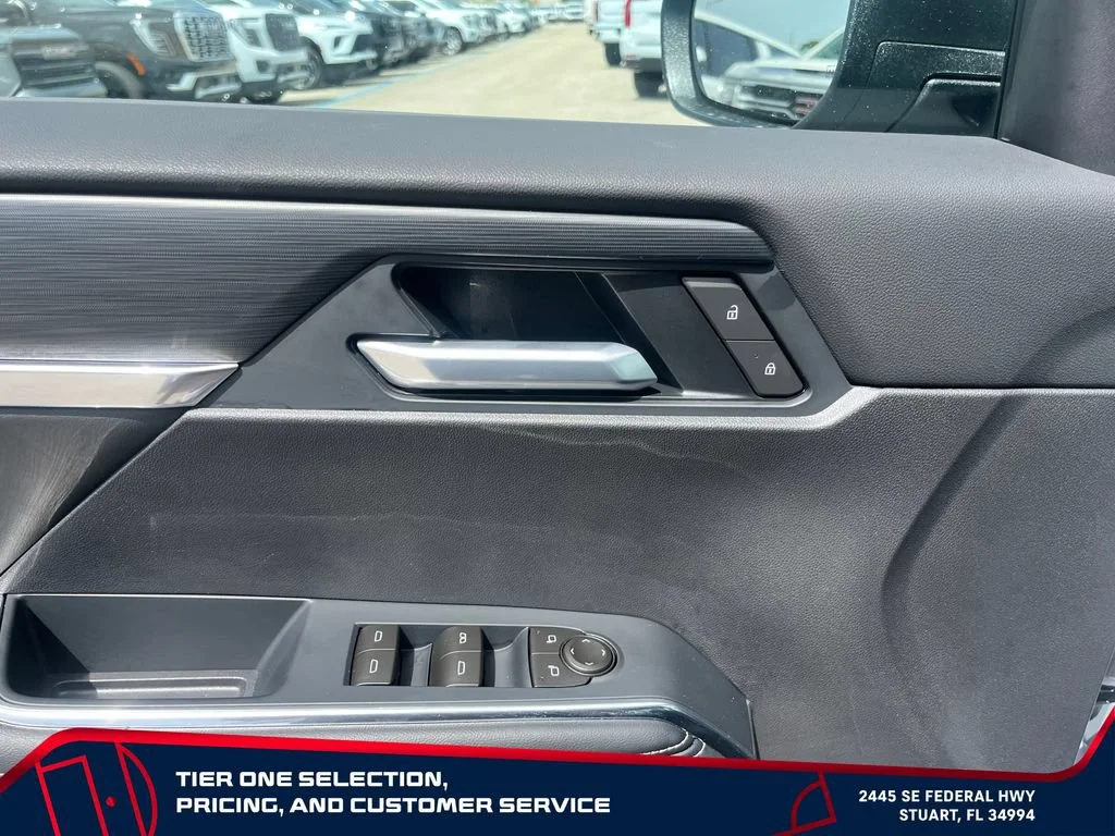 New 2026 Glacier White Tricoat GMC Elevation image 23