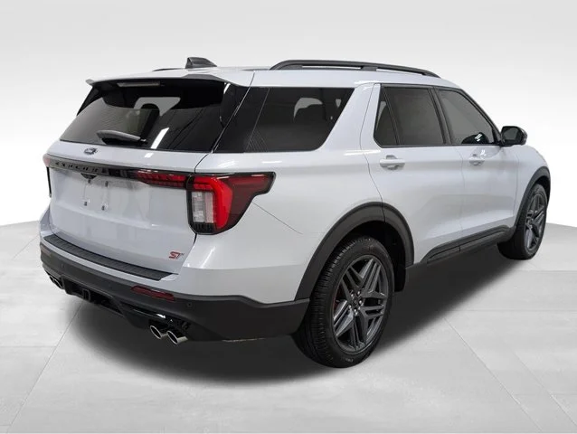 New 2026 Space White Metallic Ford ST image 49