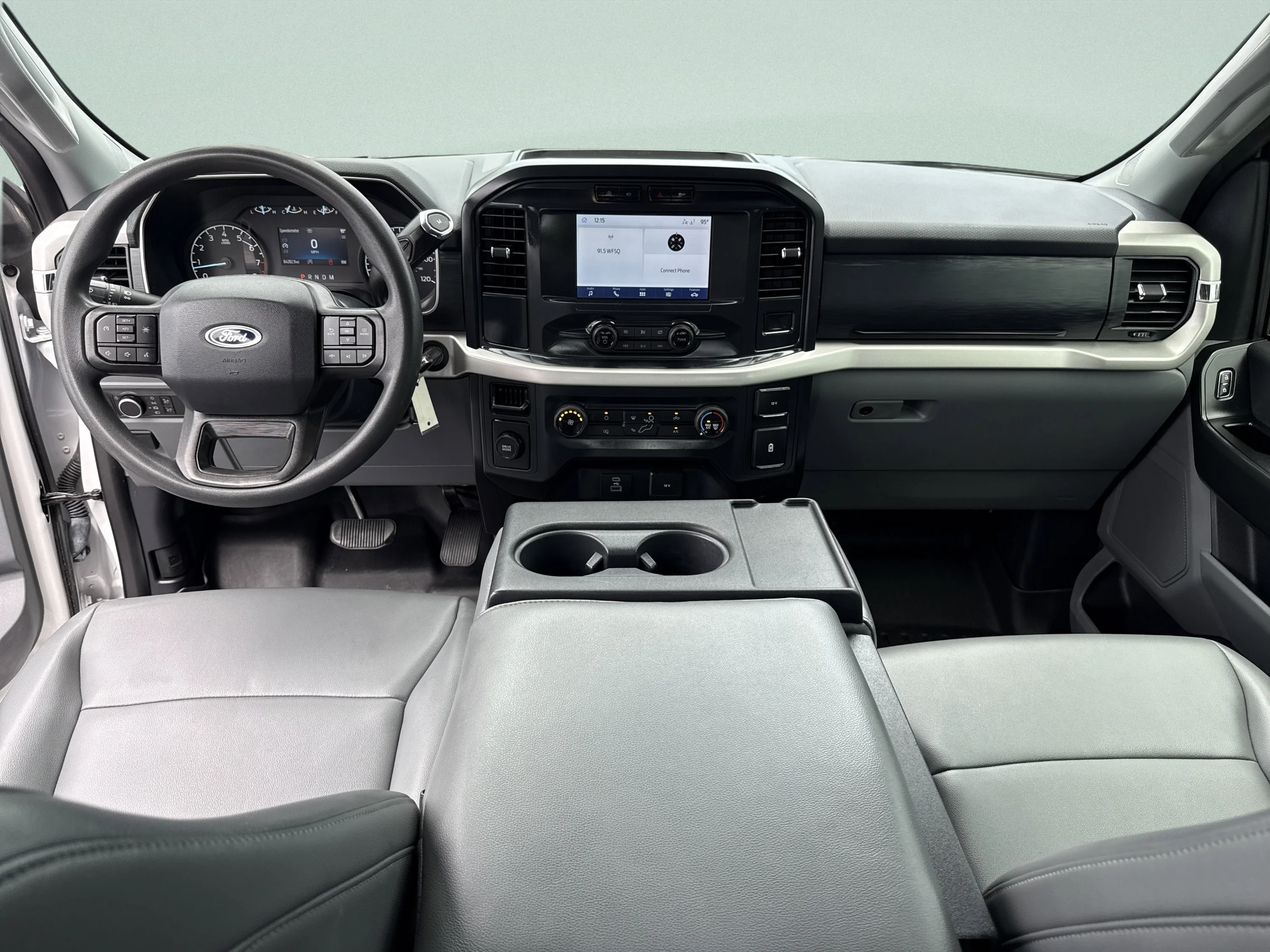 Used 2021 Oxford White Ford XL image 19