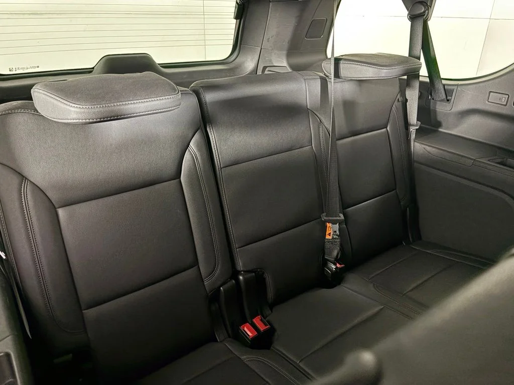 Used 2025 Black Chevrolet Z71 image 18