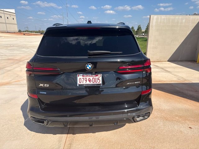 Used 2025 Black BMW xDrive40i image 6