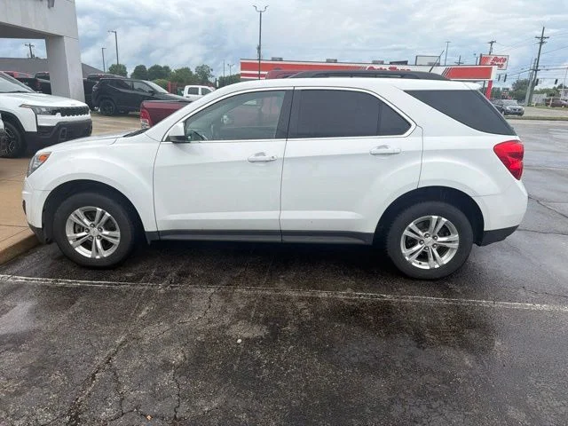 Used 2011 White Chevrolet LT image 4