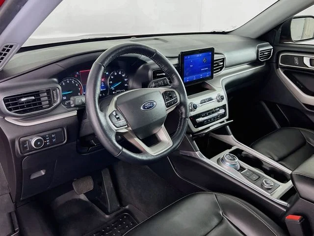 Used 2022 Red Ford XLT image 36