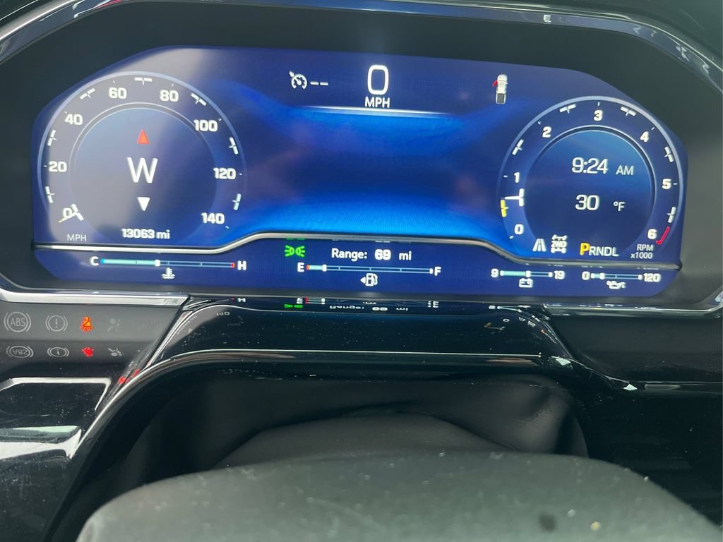 2025 Chevrolet Silverado 1500 LT - Photo 13