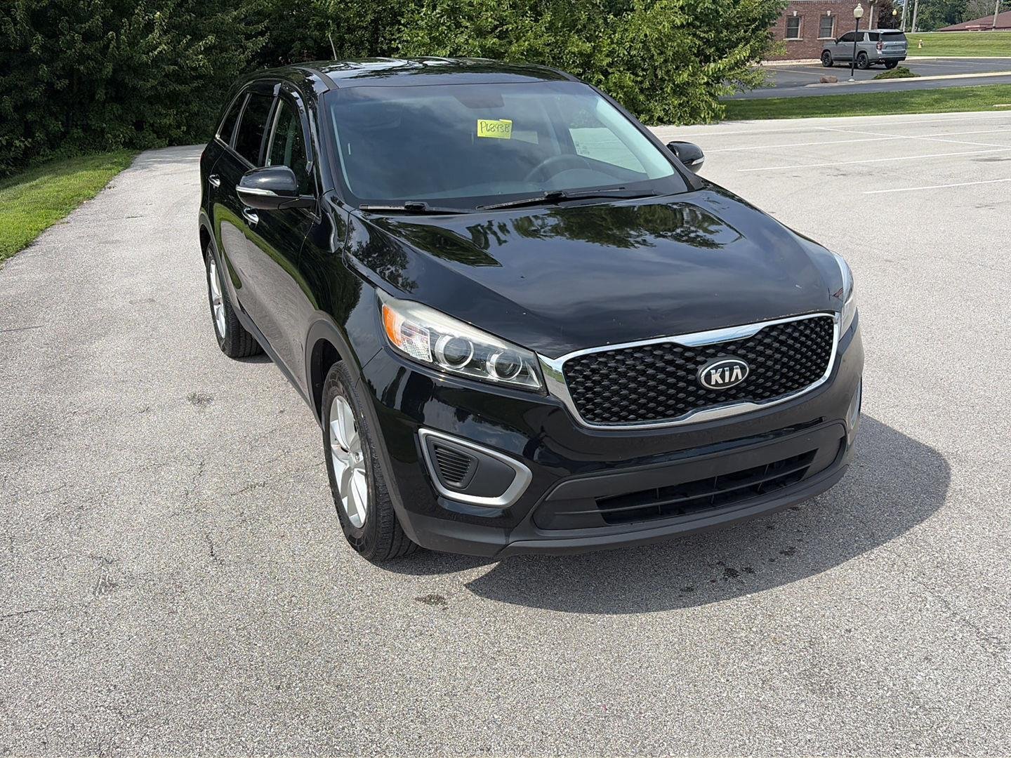 Used 2016  Kia L image 3