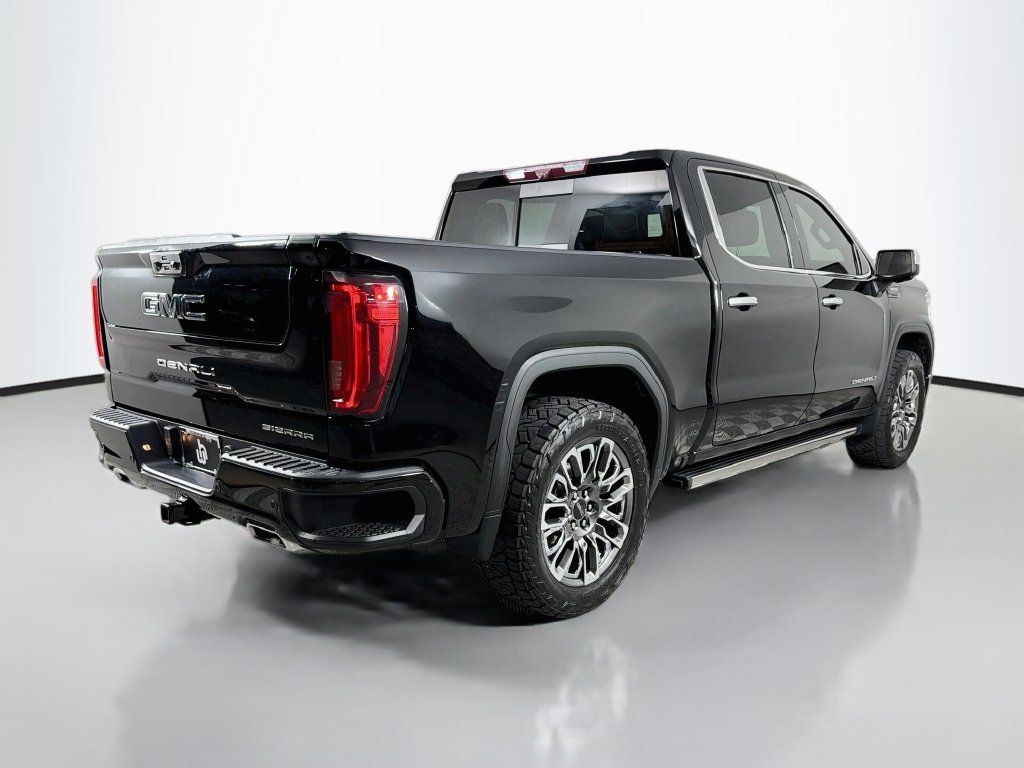 Used 2023 Black GMC Denali Ultimate image 5