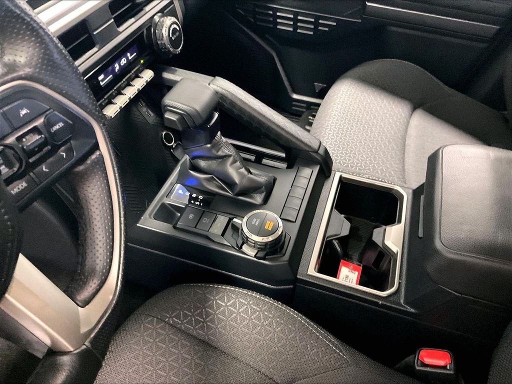 Used 2025 White Toyota SR5 image 20