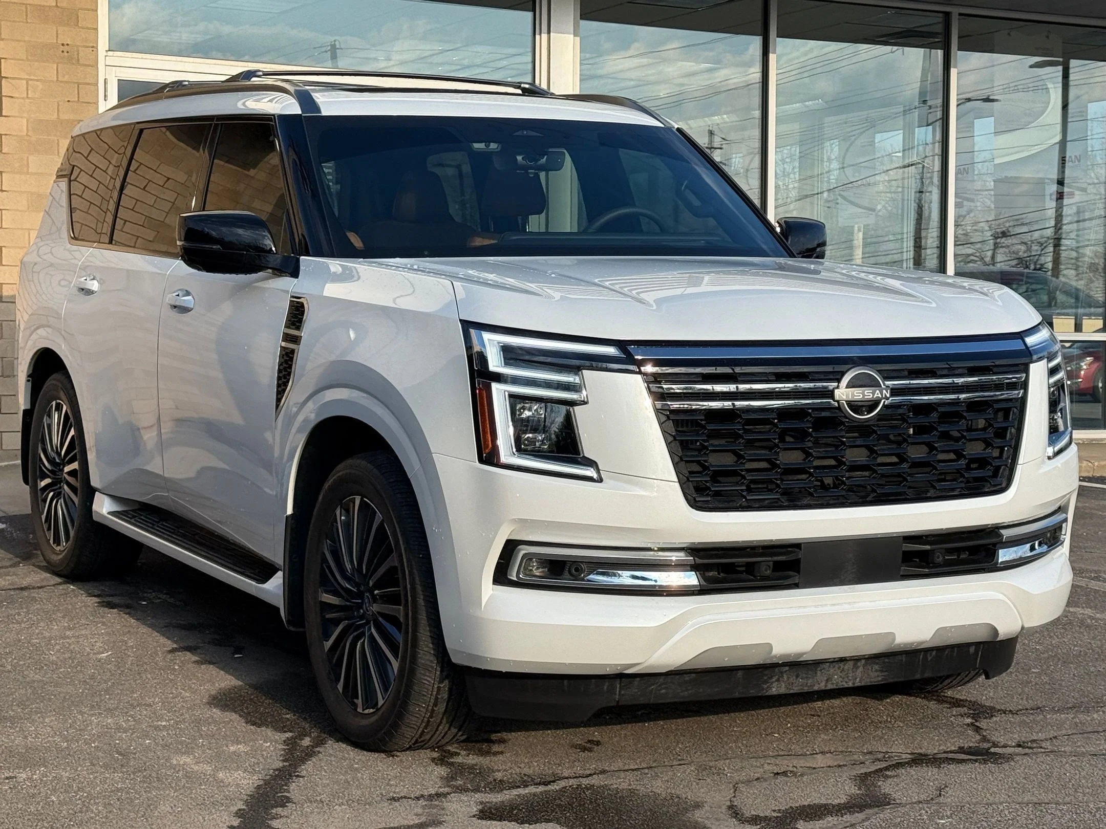 2026 Nissan Armada Platinum Reserve - Photo 6