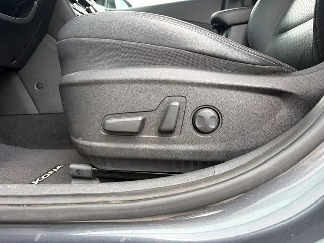 Used 2020 Gray Hyundai Ultimate image 13