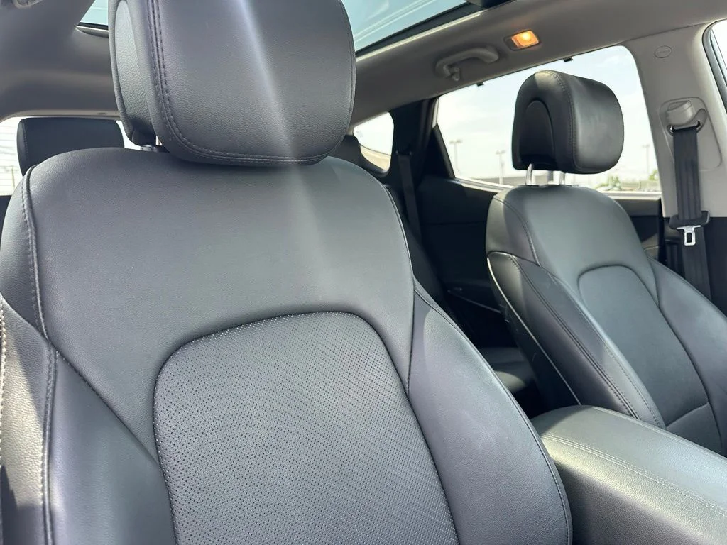 Used 2018 Frost White Pearl Hyundai 2.0T Ultimate image 37