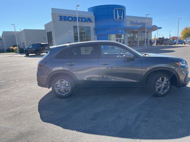 2026 Honda HR-V LX AWD's photo