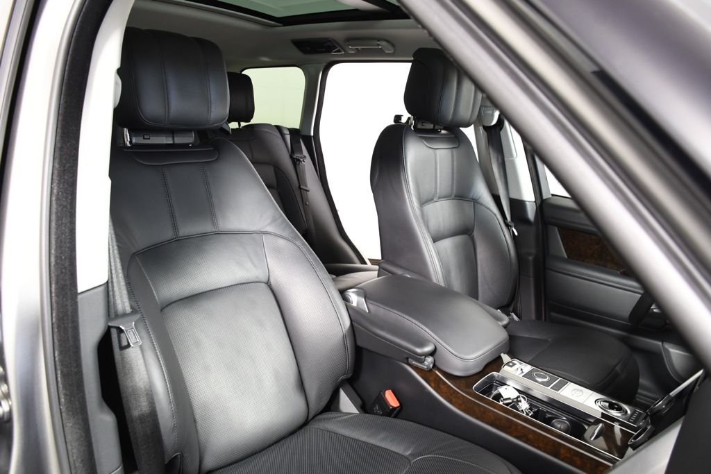 Used 2020 Eiger Gray Metallic Land Rover HSE image 19