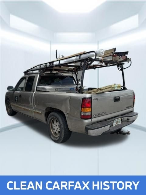 Used 2002 Gray Chevrolet LS image 2