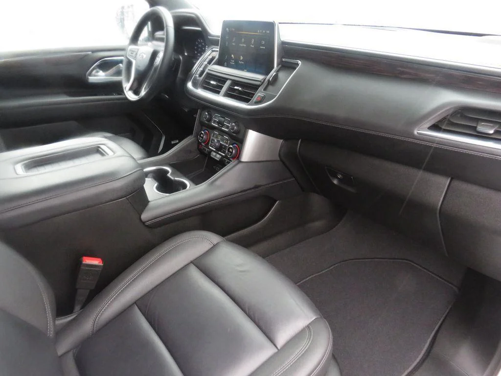 Used 2024 Summit White Chevrolet Z71 image 14
