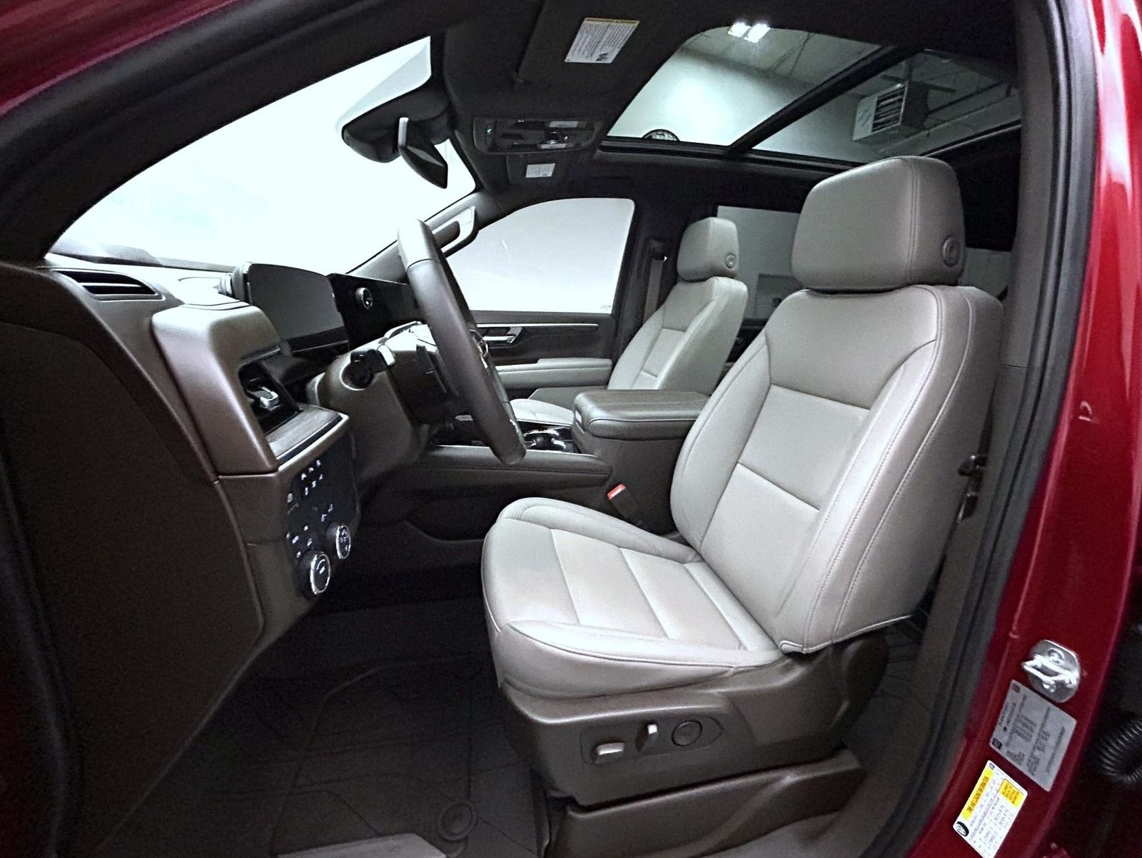 Used 2025 Red Chevrolet LT image 10