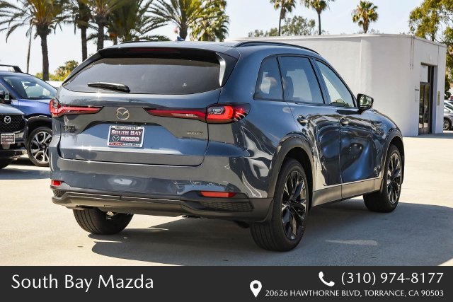 2026 Mazda CX-90 Premium Package - Photo 8