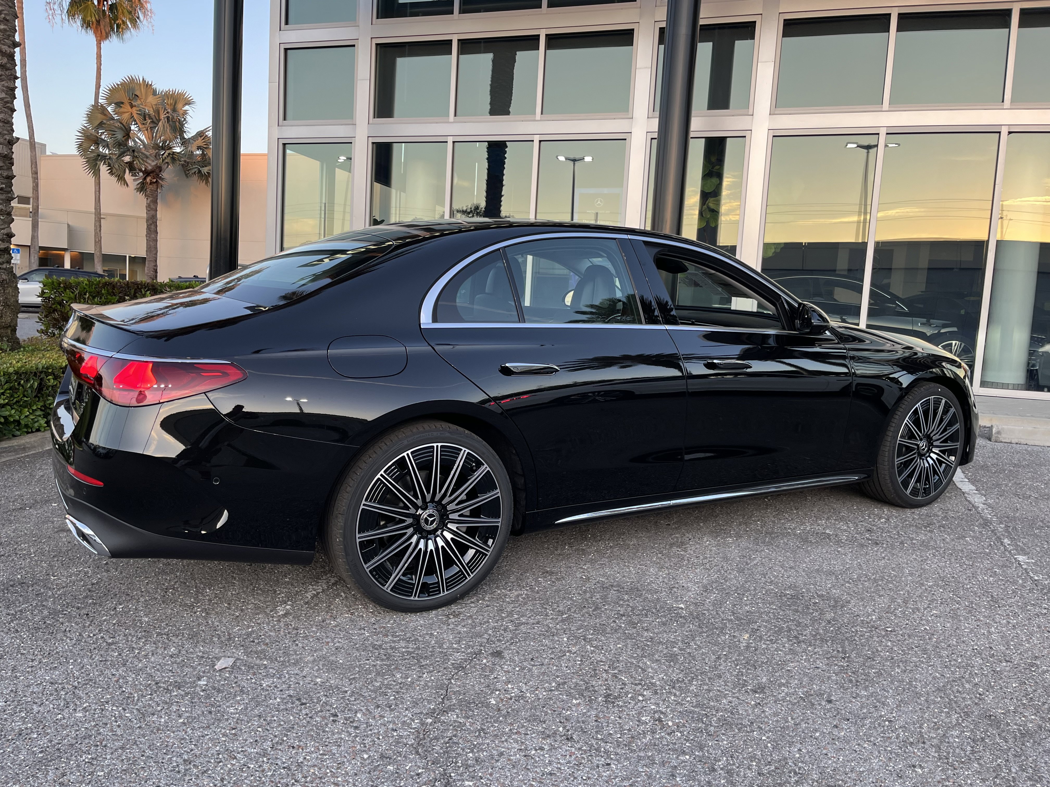 New 2026 Obsidian Black Metallic Mercedes-Benz E 350 image 37