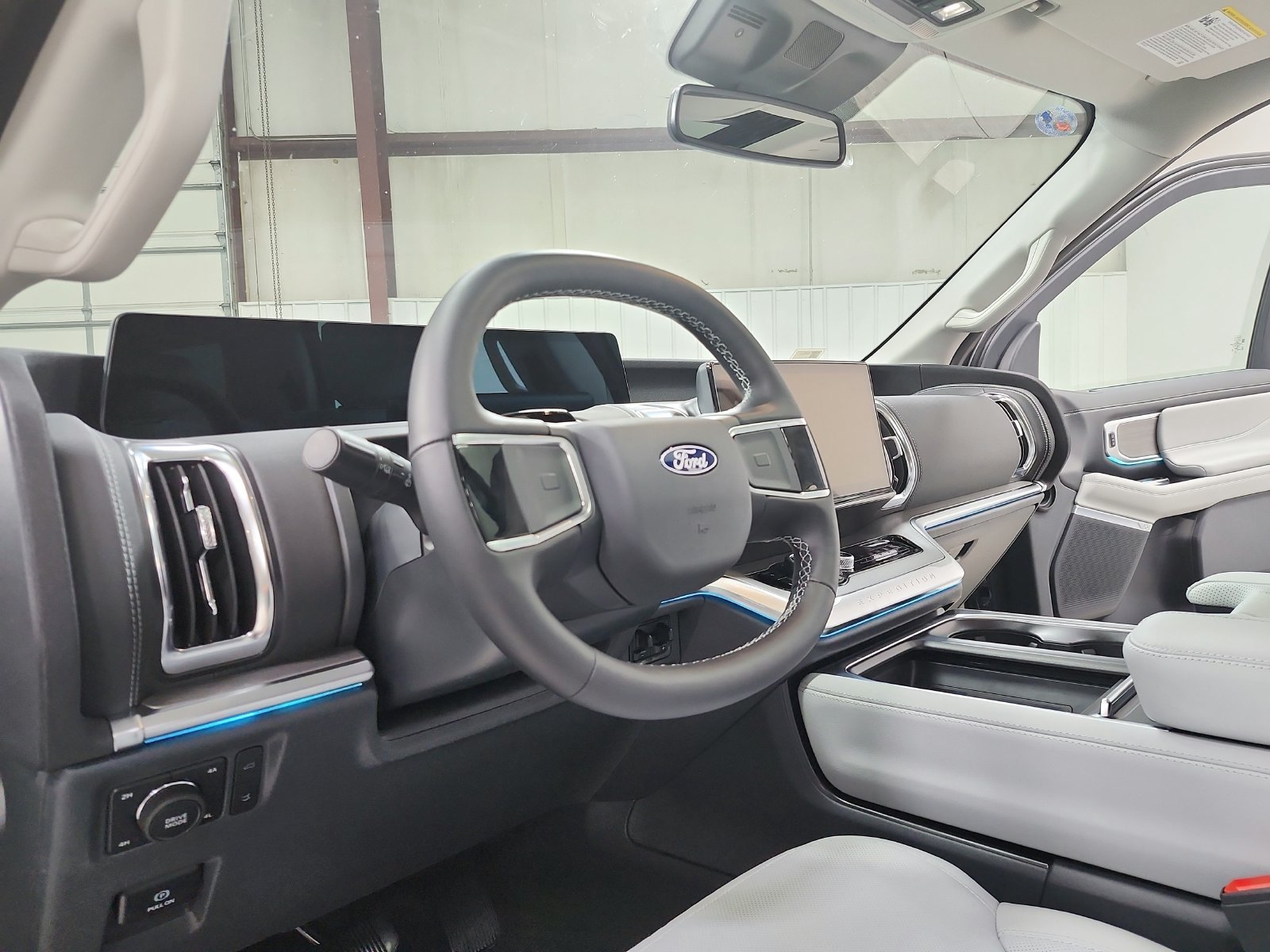 New 2027 Glacier Gray Metallic Tri-Coat Ford Platinum image 19